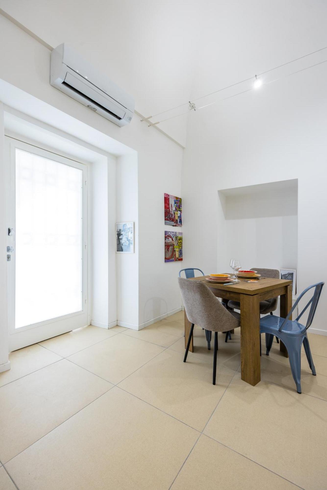 La Smorfia A Montesanto Apartment